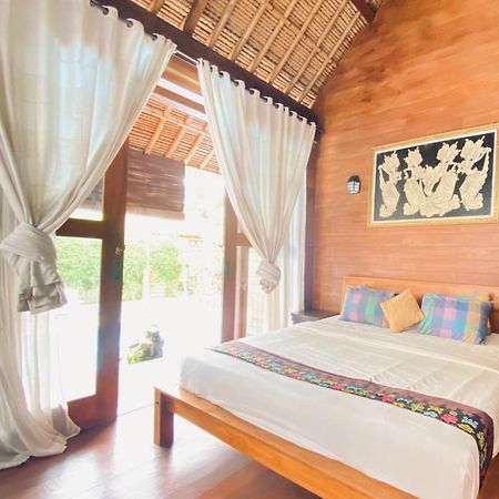Dong Loka Guesthouse Bali Carangsari ภายนอก รูปภาพ
