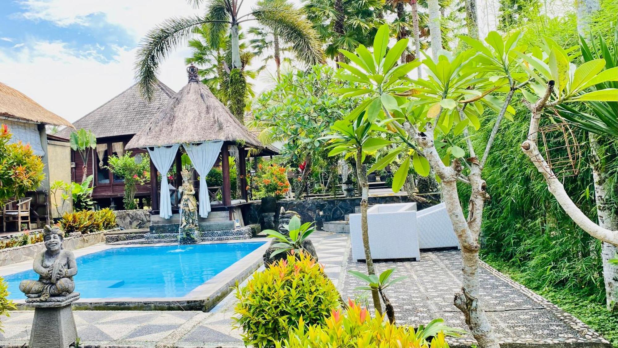 Dong Loka Guesthouse Bali Carangsari ภายนอก รูปภาพ