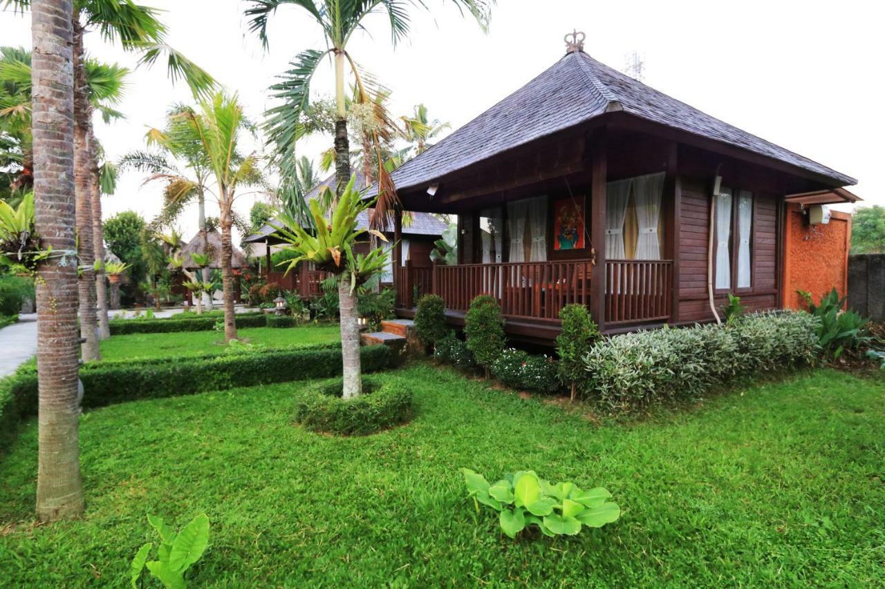 Dong Loka Guesthouse Bali Carangsari ภายนอก รูปภาพ