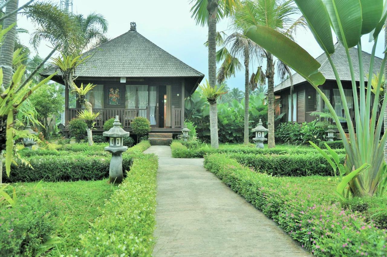 Dong Loka Guesthouse Bali Carangsari ภายนอก รูปภาพ