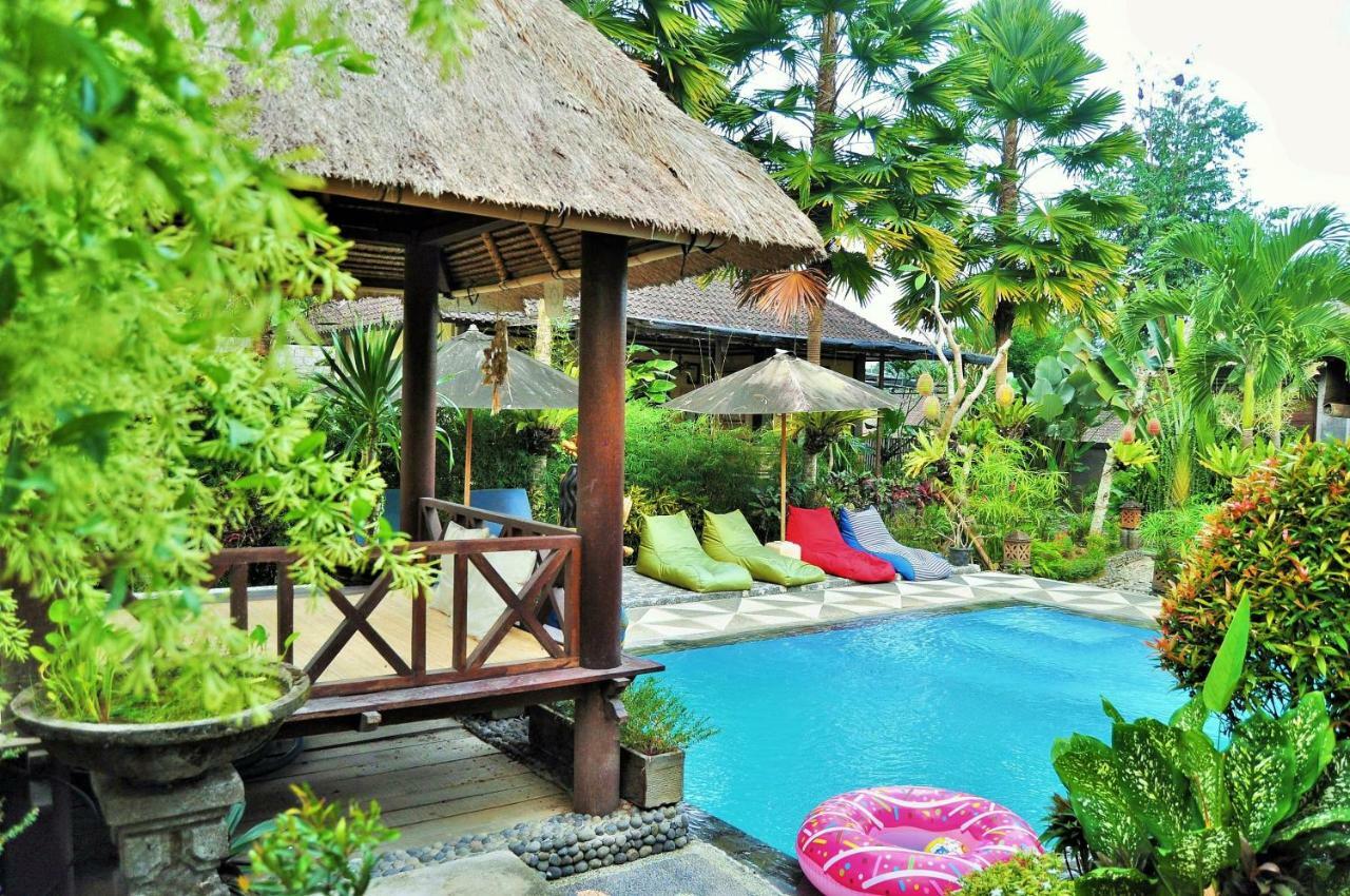 Dong Loka Guesthouse Bali Carangsari ภายนอก รูปภาพ