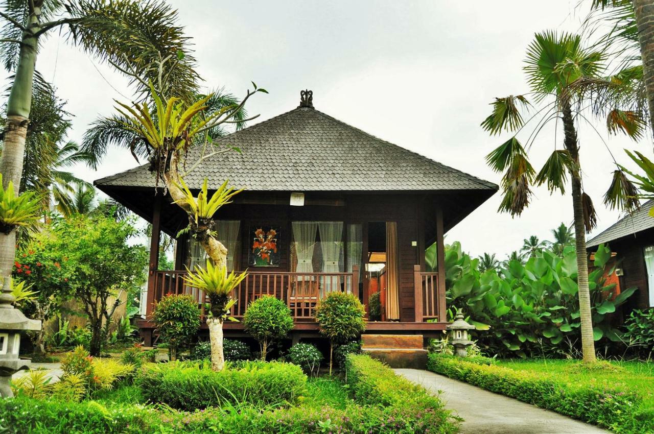 Dong Loka Guesthouse Bali Carangsari ภายนอก รูปภาพ