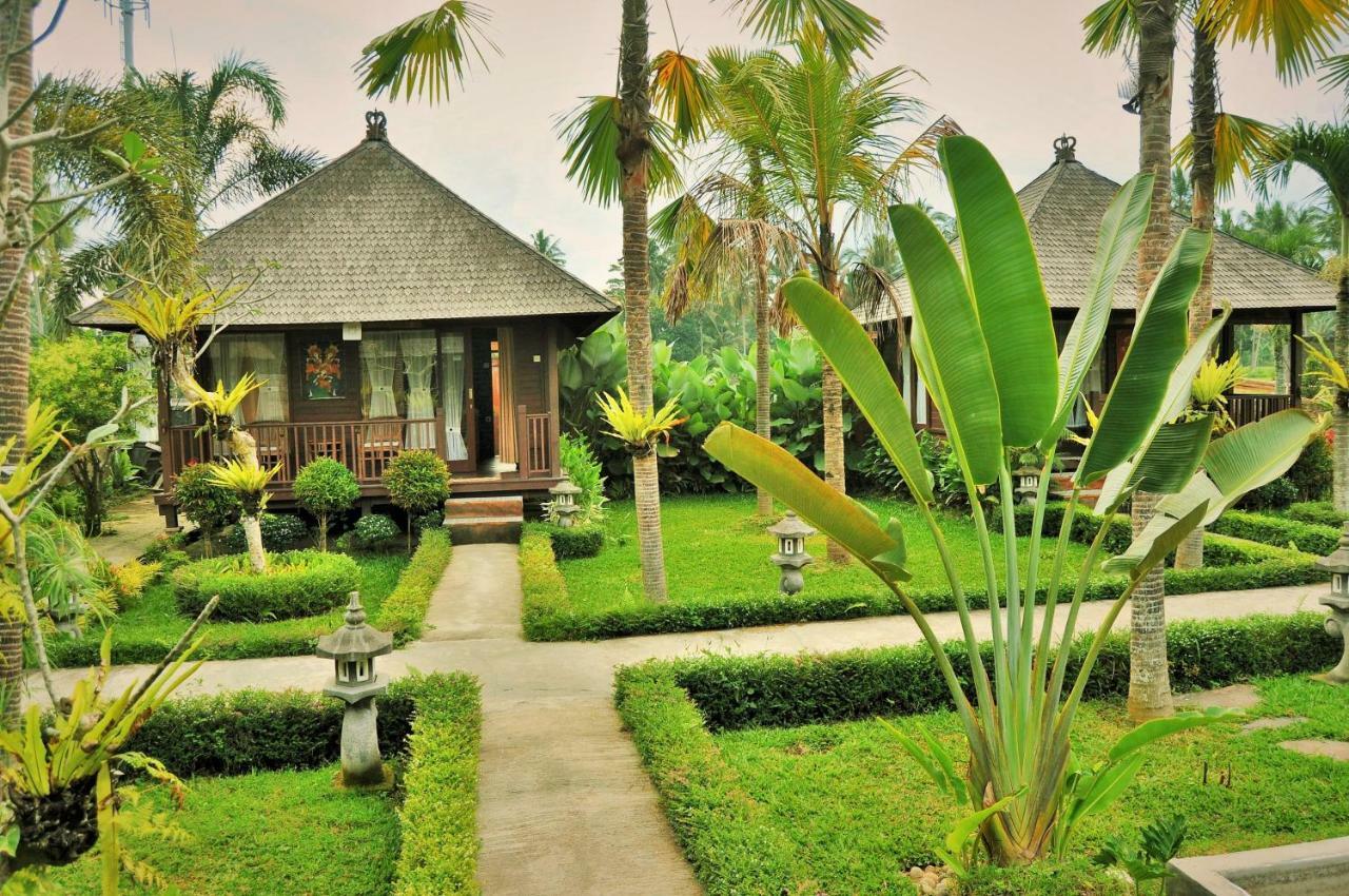 Dong Loka Guesthouse Bali Carangsari ภายนอก รูปภาพ